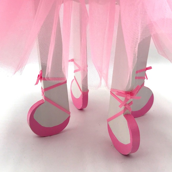 American Girl (SIZE not AG Brand) Furniture Handmade Ballerina Table & 2 Chairs - Picture 8 of 13